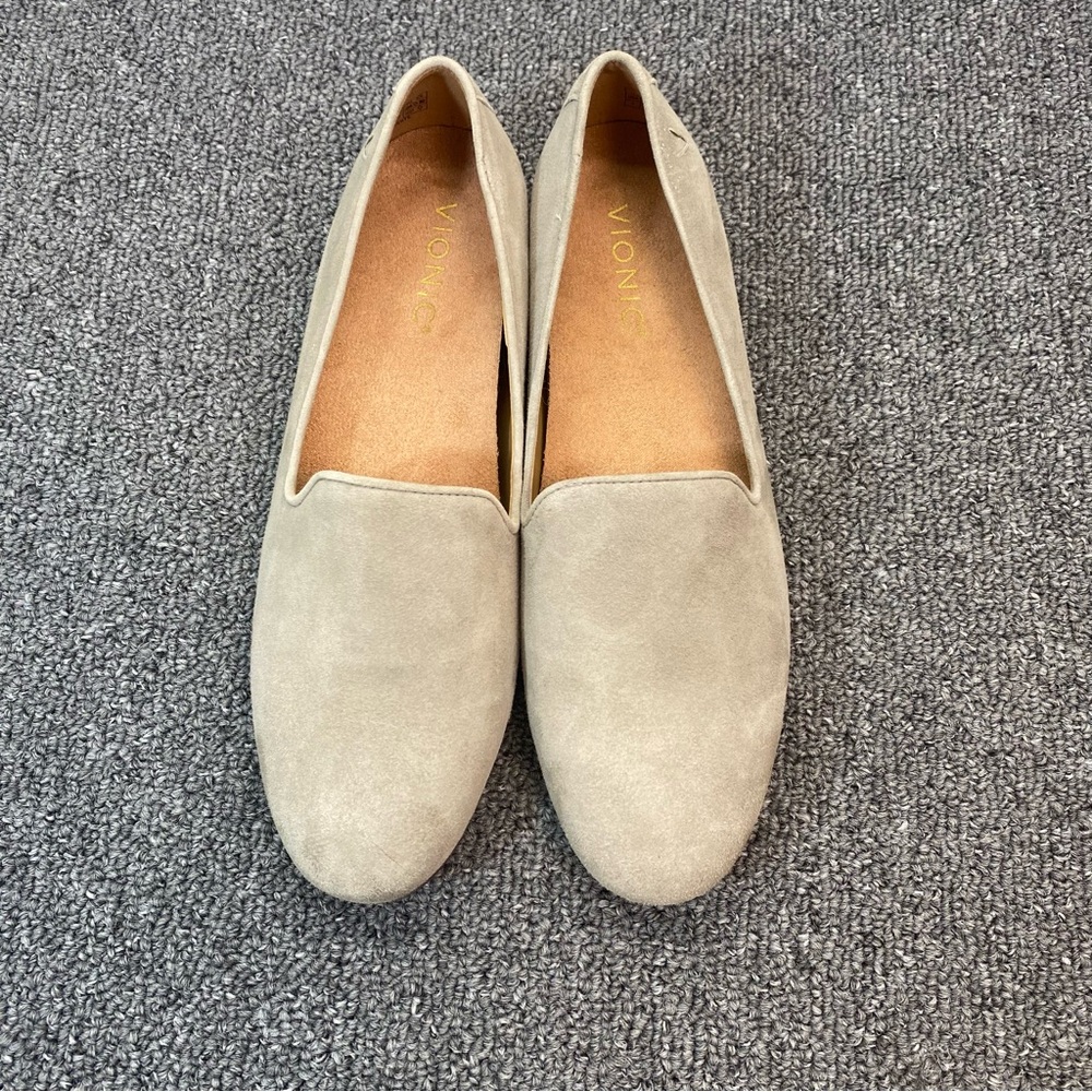 Vionic Willa Loafers Flats Dark Taupe Suede Minimalist Quiet Luxury Chic Women 7 - Picture 4 of 13